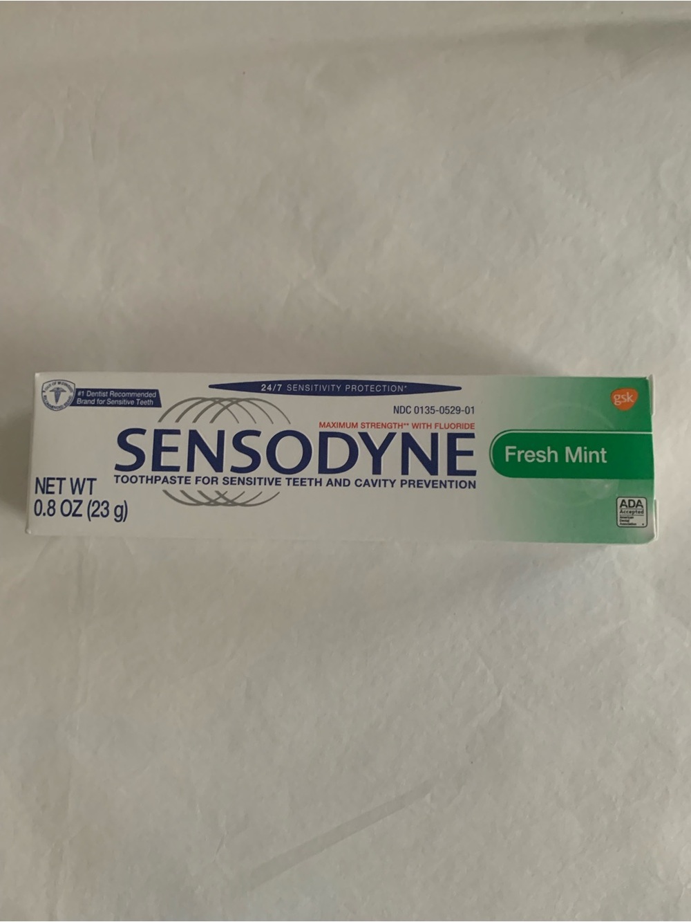 SENSODYNE Toothpaste and Blue Dental Floss Bundle - Picture 6 of 8